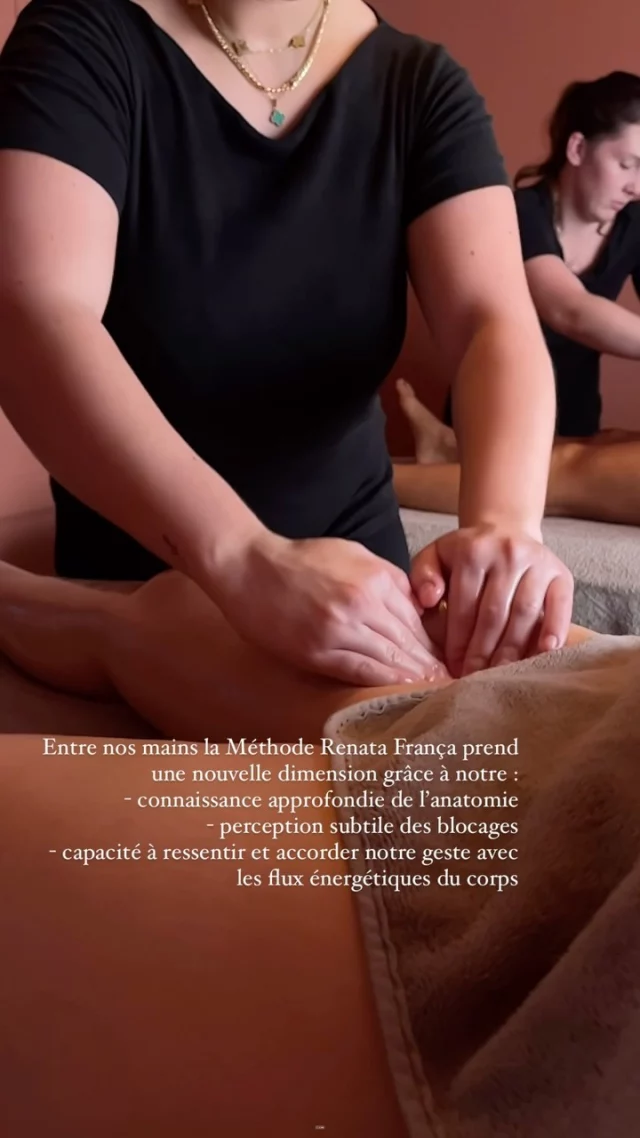 •NOUVELLE ÉTAPE•

Vous êtes nombreuses à nous avoir partagé votre frustration de ne pas trouver de créneau pour la méthode Renata França, tant votre envie de retrouver légèreté et vitalité est forte…

Bonne nouvelle : Fanny et Marie rejoignent Consuelo pour vous proposer cette expérience unique.

En plus de leur formation officielle @renatafrancaa avec @nathalieduarte , elles ont été guidées par Consuelo pour aller au-delà de la technique et intégrer une approche holistique et subtile de l’art du drainage. Ici, chaque geste est pensé, chaque pression ajustée pour accompagner votre corps dans sa dynamique naturelle.

La méthode Renata entre nos mains, c’est l’alliance de la précision et de l’écoute. Imaginez un torrent purifiant qui libère les blocages, réactive la circulation, et emporte les tensions et toxines accumulées. Un soin qui va bien au-delà de la simple détente.

Vous en ressortirez avec une sensation de légèreté immédiate, mais aussi une meilleure compréhension des messages de votre corps, pour adapter votre hygiène de vie et vous reconnecter à votre énergie profonde.

Plus de créneaux disponibles, du lundi au samedi de 10h à 20h. Réservez dès maintenant pour enclencher une transformation intérieure.
#renatafranca #renatafrancaevreux #meshimushki #renatafrancalouviers #renatafrancaeure #drainagelymphatique #drainagebresilien #evreux #massageevreux